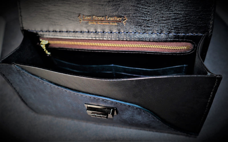 The Antoinette Purse
